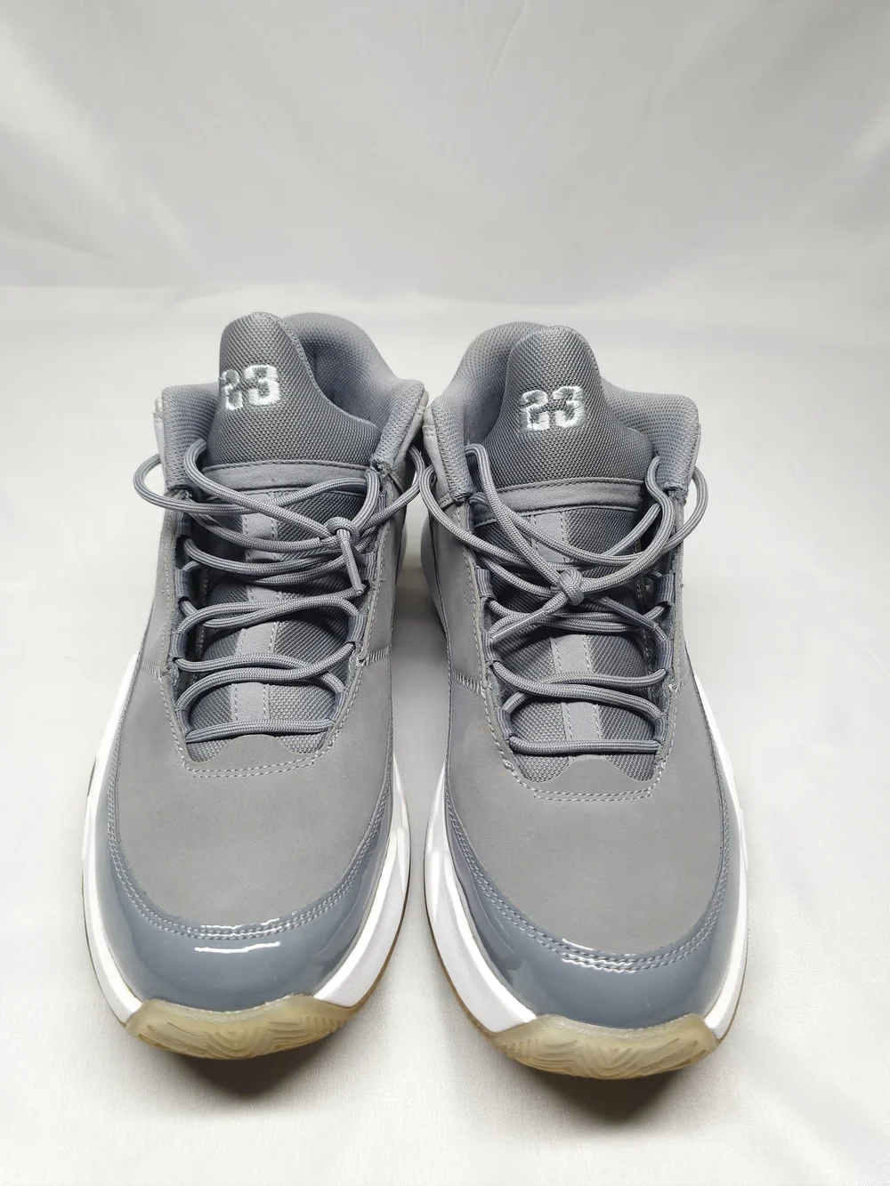 Jordan Max Aura 3 (Wolf Grey)